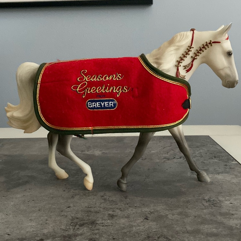 Breyer Retired Snowflake 1998 Holiday Horse